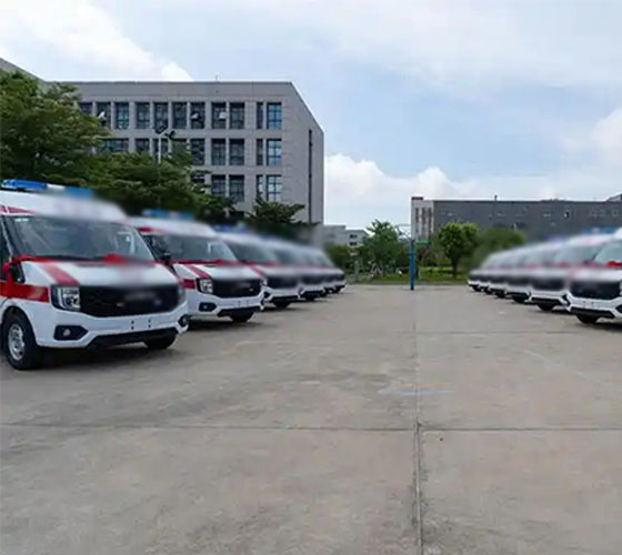 兰西县服务车队展示